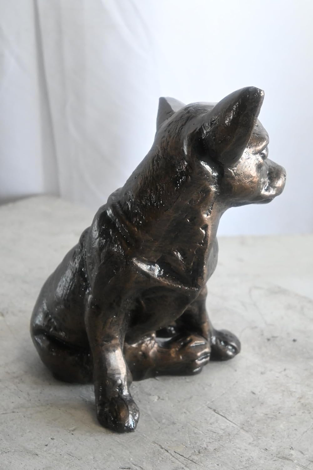 Sitting Chihuahua Aluminum Dog Statue Tabletop Sculpture 12"x7"x11"H