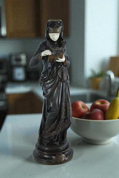 NIFAO Bronze Reading Figure After Carrier Belleuse Liseuse 5"x5"x16"H