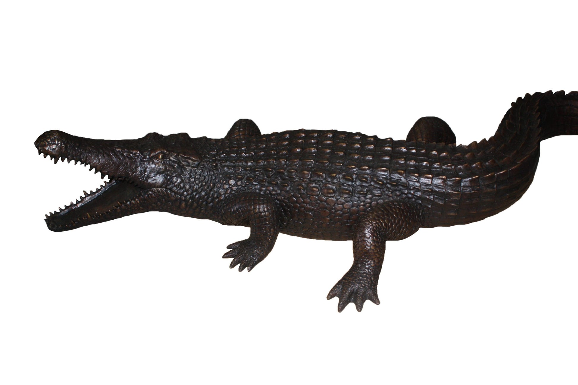 Alligator fountain - Bronze Statue -  Size: 77"L x 34"W x 18"H. 