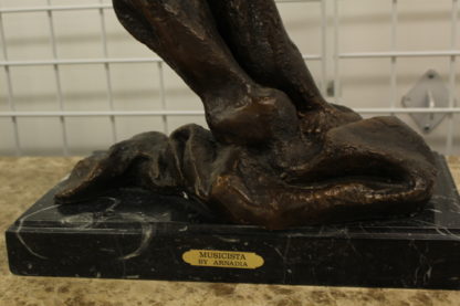 Musicista by Arnadia, Bust of Violin Musician Bronze Statue - 27"x 16"x 32"H.