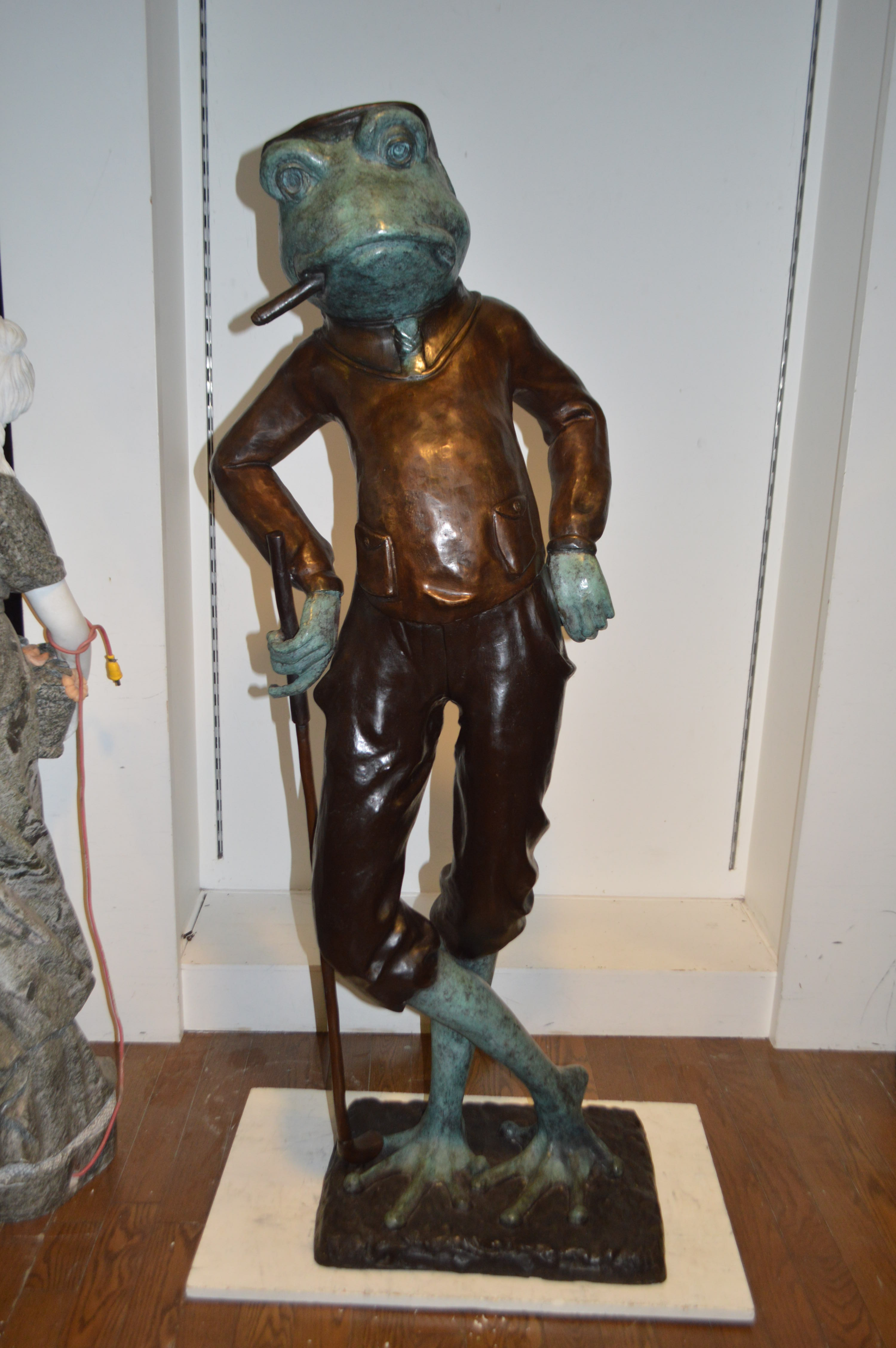 Frog With Cigar Plays Golf Bronze Statue - Size: 24