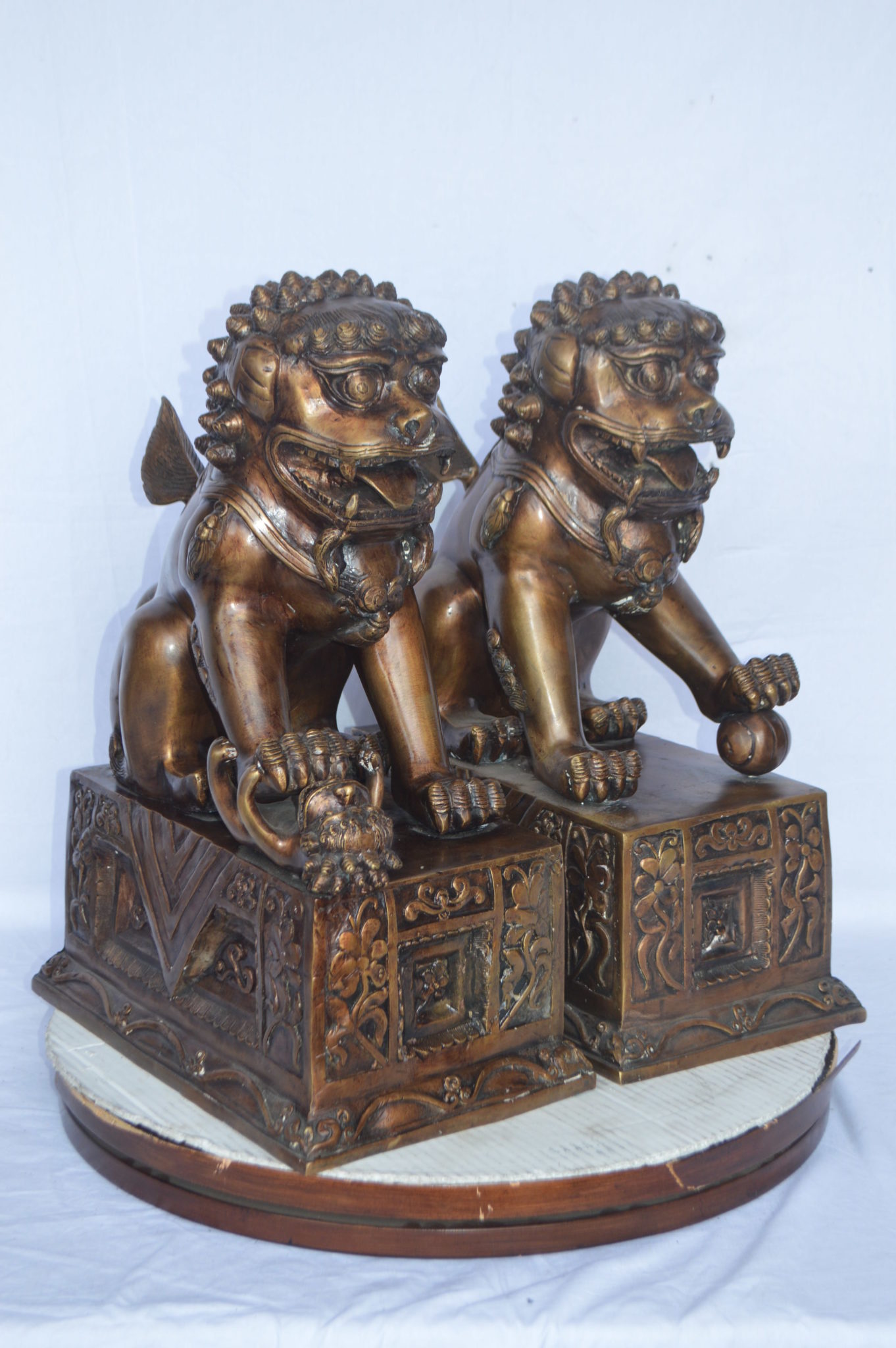 bronze foo dog statues