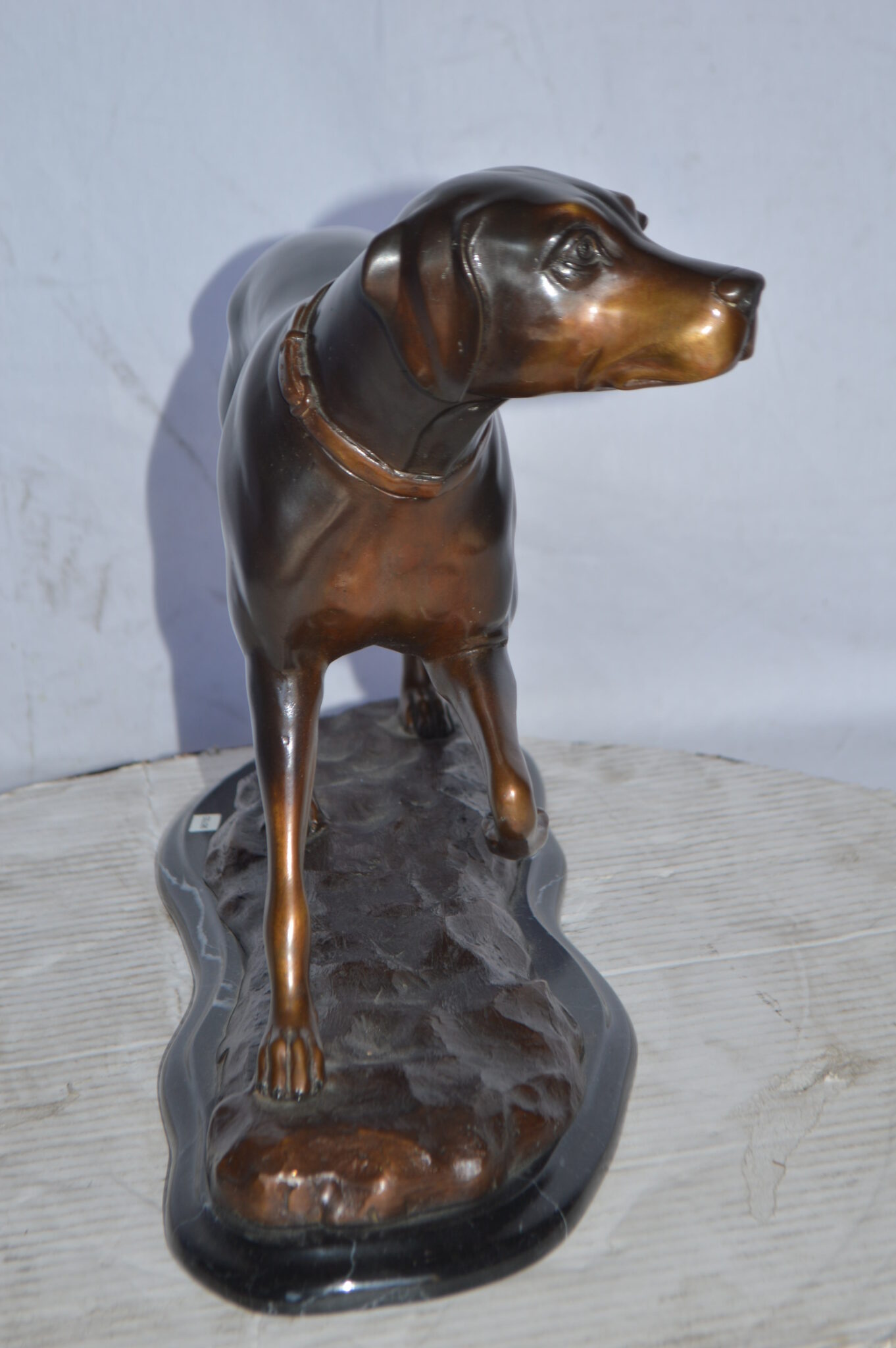 black labrador statue