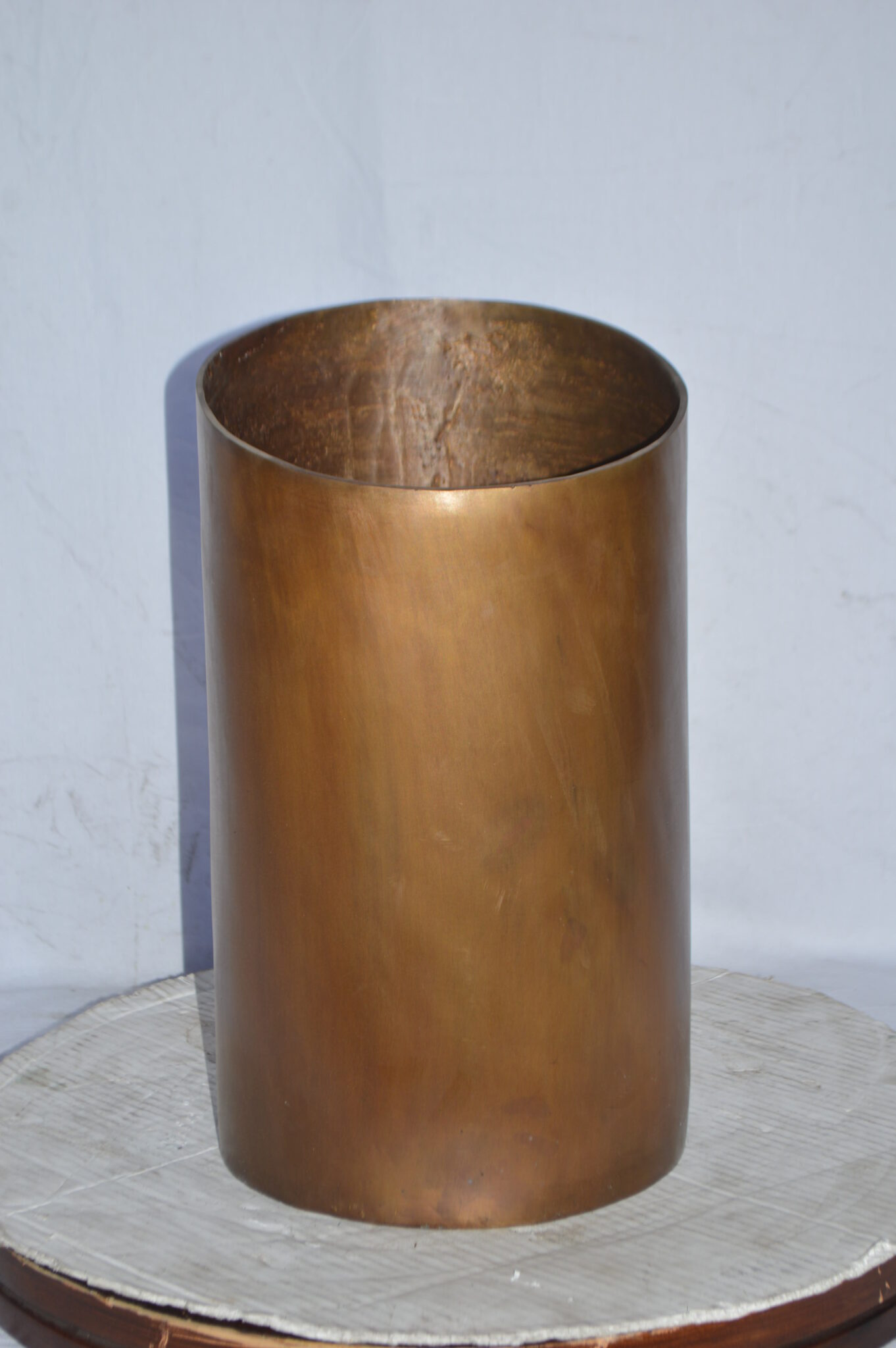 Geometrical Modern Art Cylinder made of bronze - Size: 13